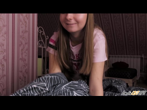 ❤️ Blondie BFF-ya xwe bi kûr dimije û di devê xwe de diqelişe ️❌ Porno li porno ku.pornofilmtv.ru ❌❤